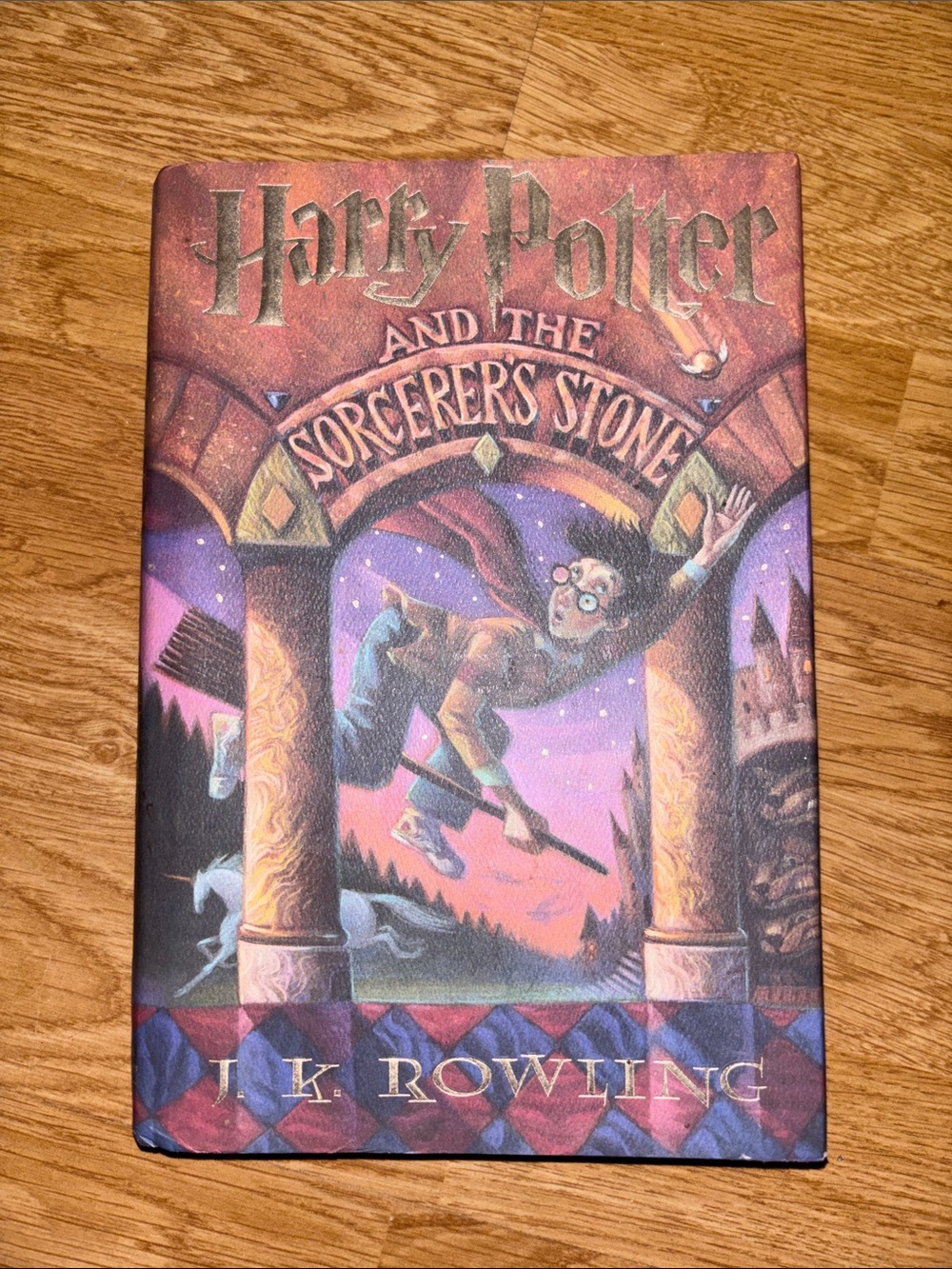 Harry Potter and the Sorcerer's Stone Hardcover BOOK 1